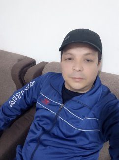 Умаржон, 62, Владивосток